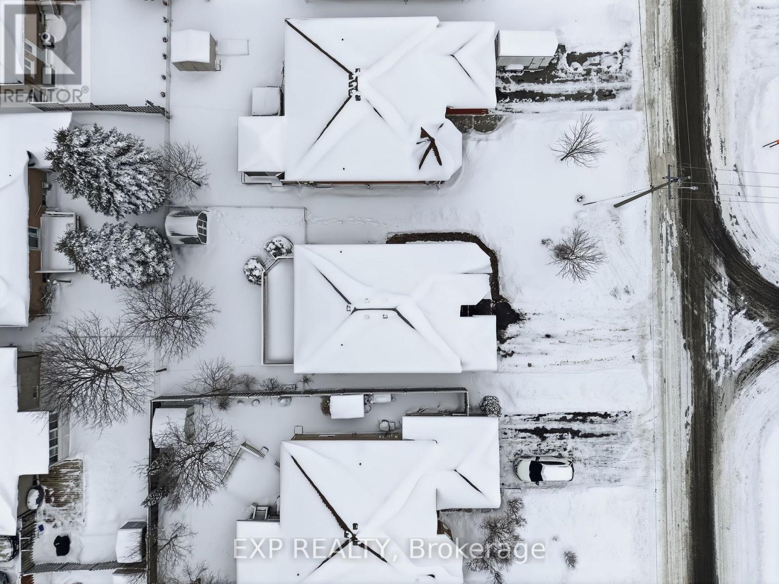 10 Mcgibbon Boulevard, Kawartha Lakes, Ontario  K9V 6G3 - Photo 50 - X12772434