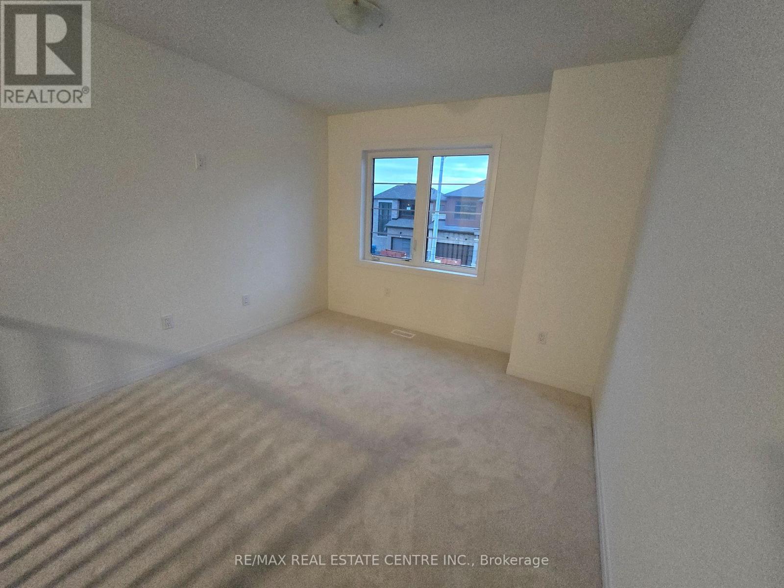 20 Heritage Way, Thorold, Ontario  L2V 0B7 - Photo 8 - X12772464