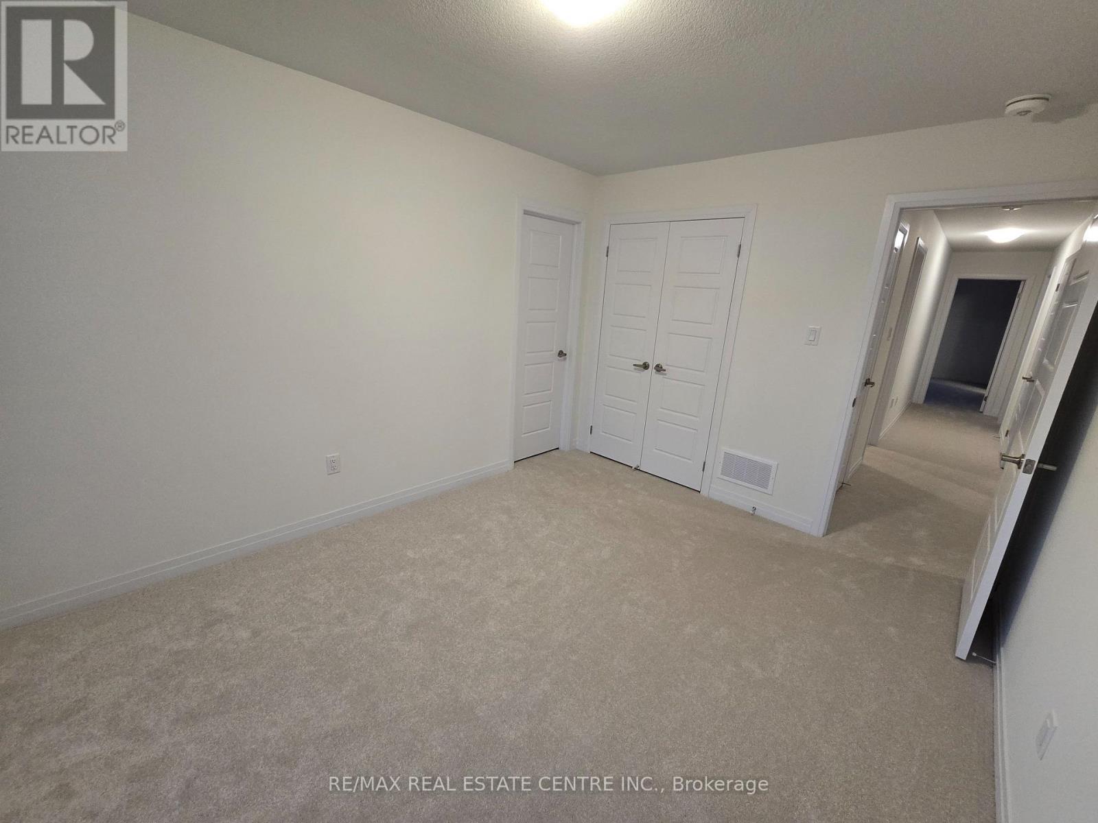 20 Heritage Way, Thorold, Ontario  L2V 0B7 - Photo 9 - X12772464