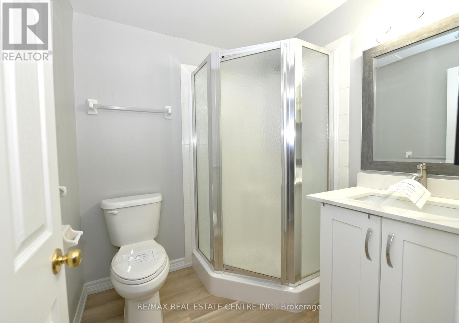 3 - 230 Blackhorne Drive, Kitchener, Ontario  N2E 1Z4 - Photo 16 - X12772492