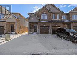 14 SERENITY LANE, Hamilton, Ontario