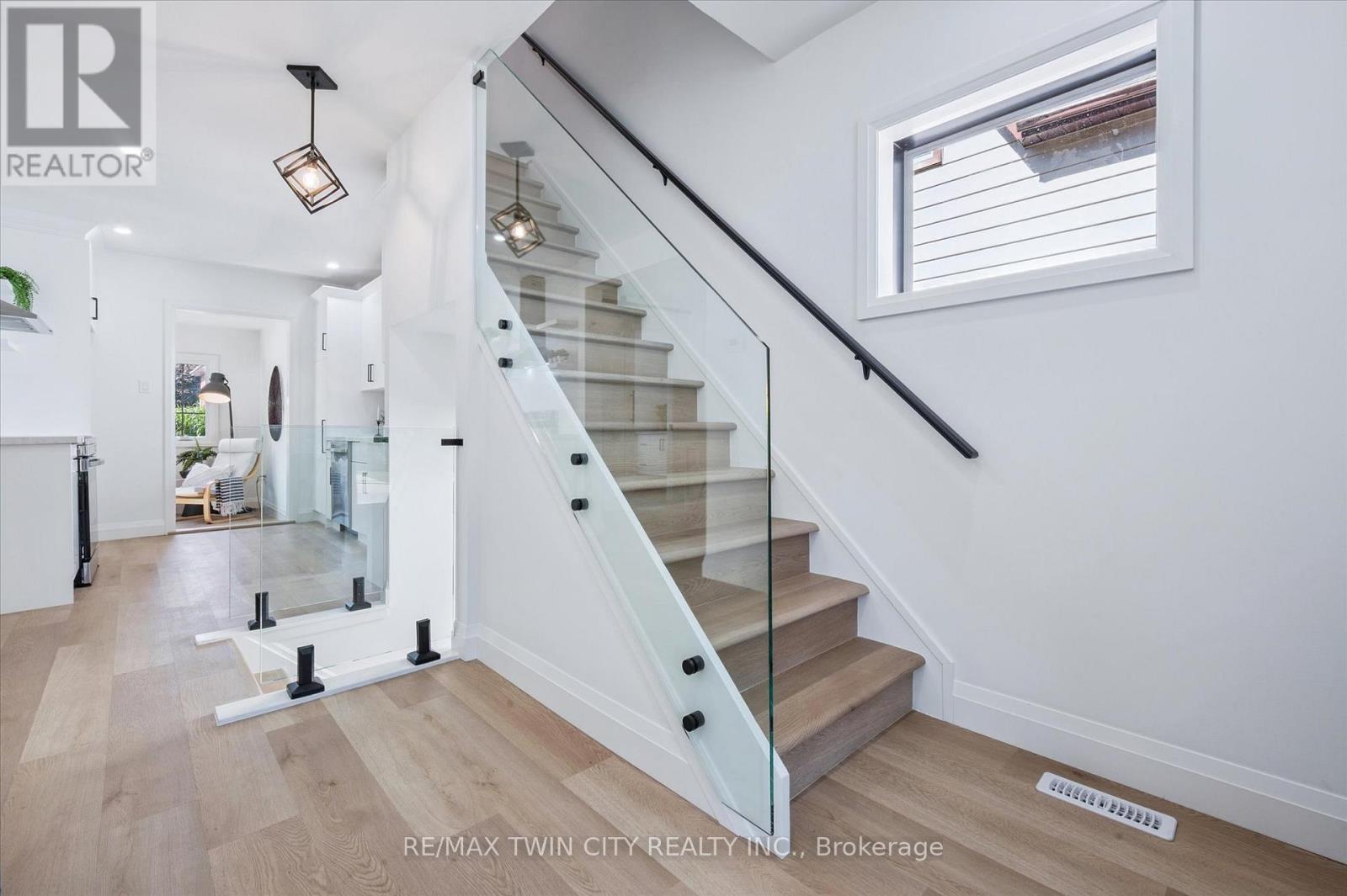 66 Trinity Street, Stratford, Ontario  N5A 4P4 - Photo 16 - X12772520