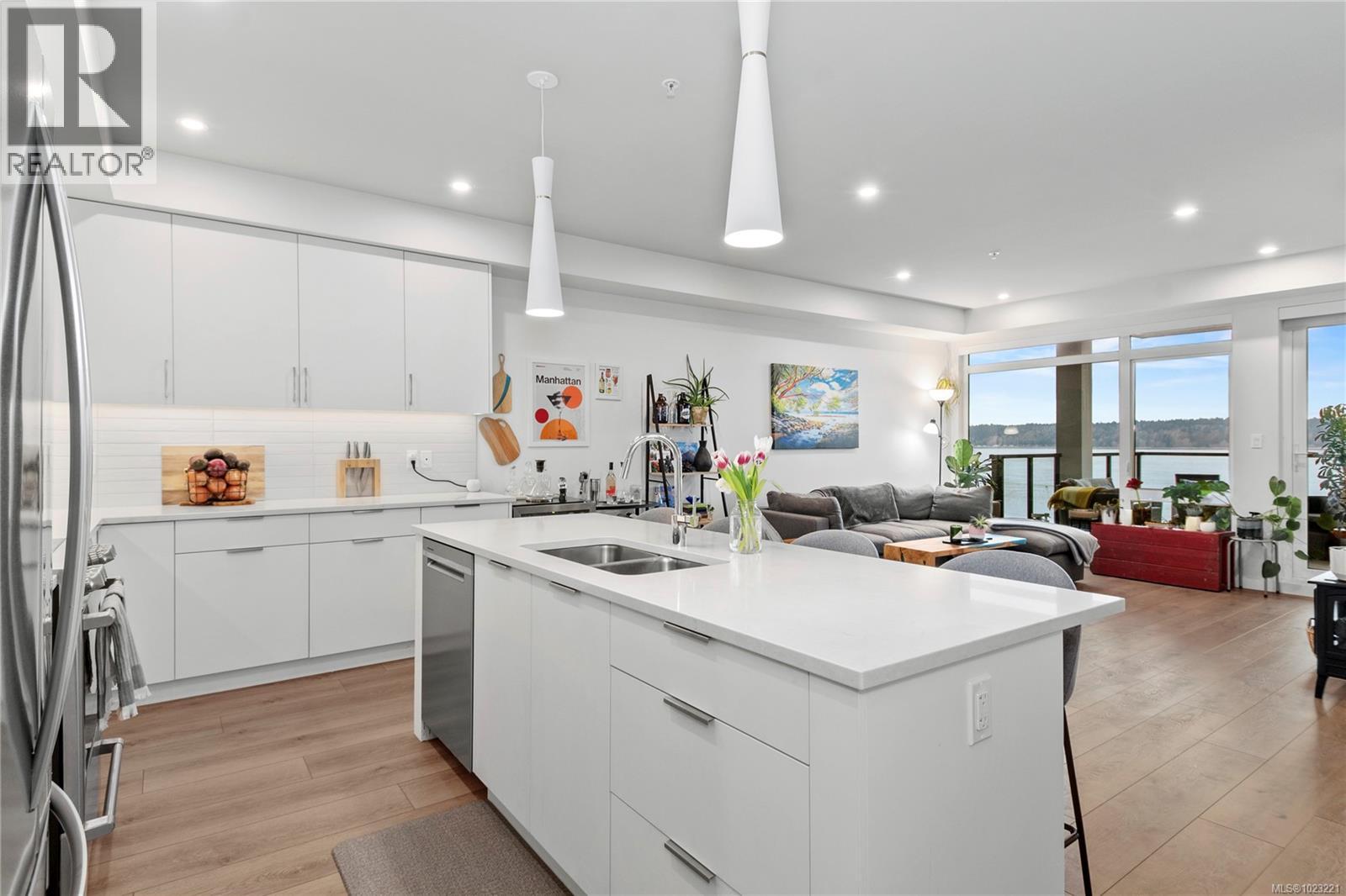 502 684 Island Hwy S, Campbell River, British Columbia  V9W 1A6 - Photo 8 - 1023221