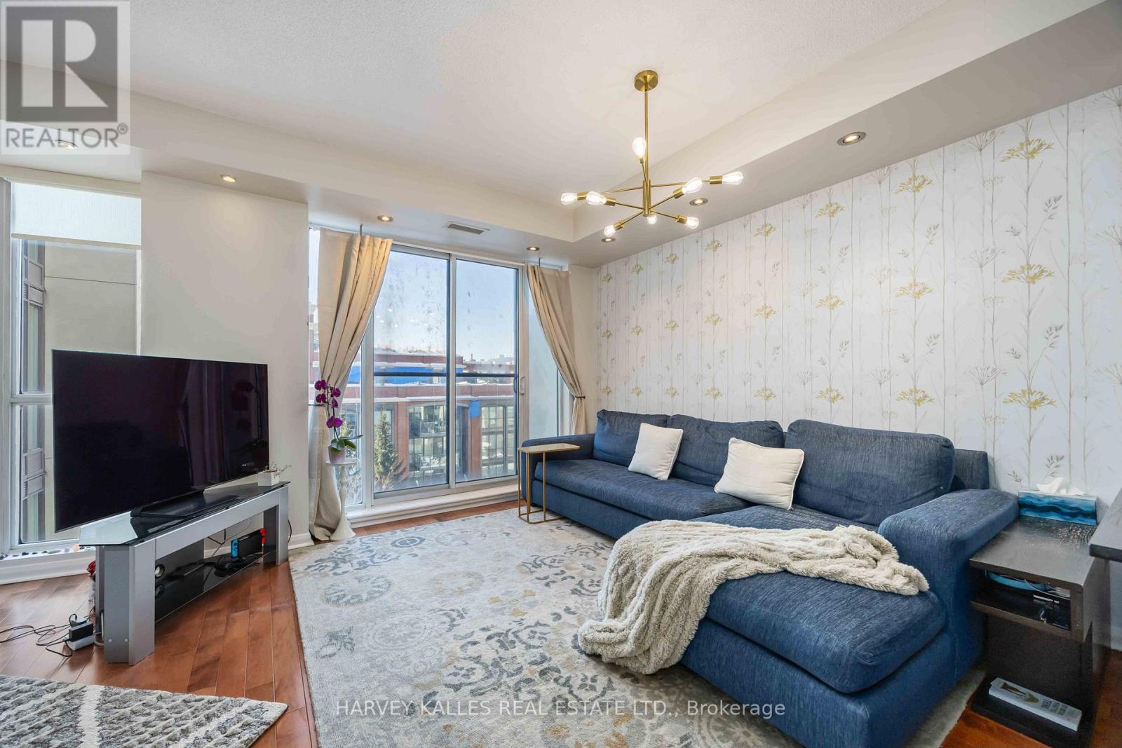 601 - 18 Beverley Street, Toronto, Ontario  M5T 3L2 - Photo 23 - C12759562