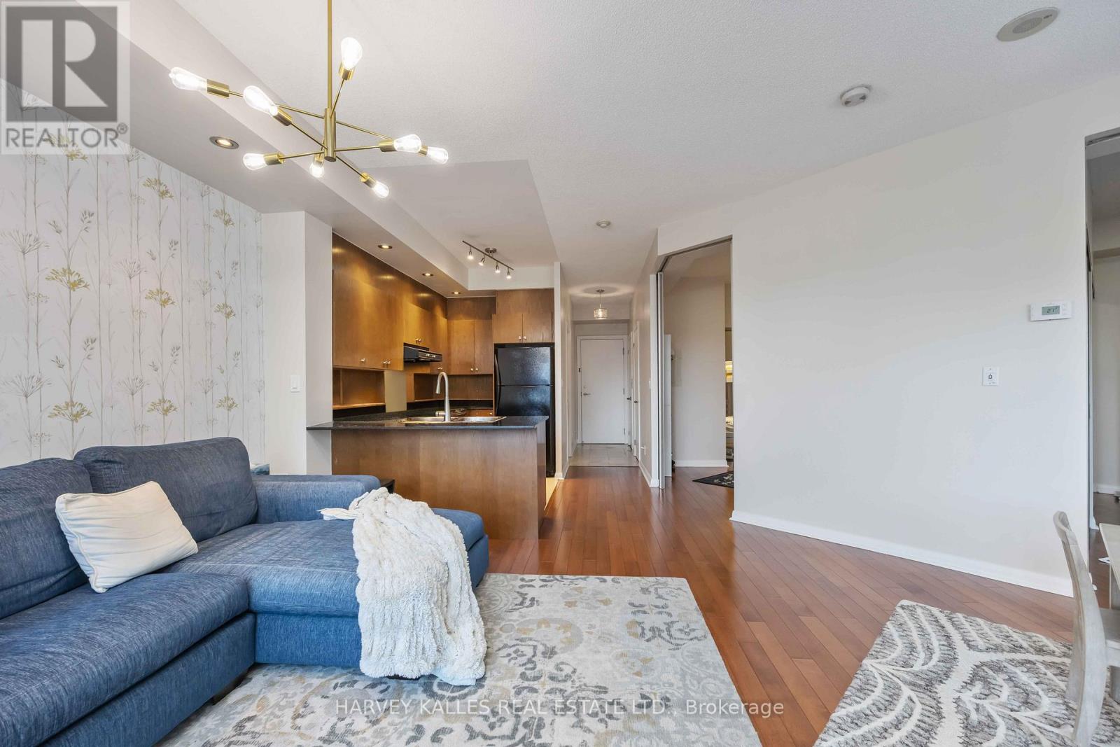 601 - 18 Beverley Street, Toronto, Ontario  M5T 3L2 - Photo 33 - C12759562