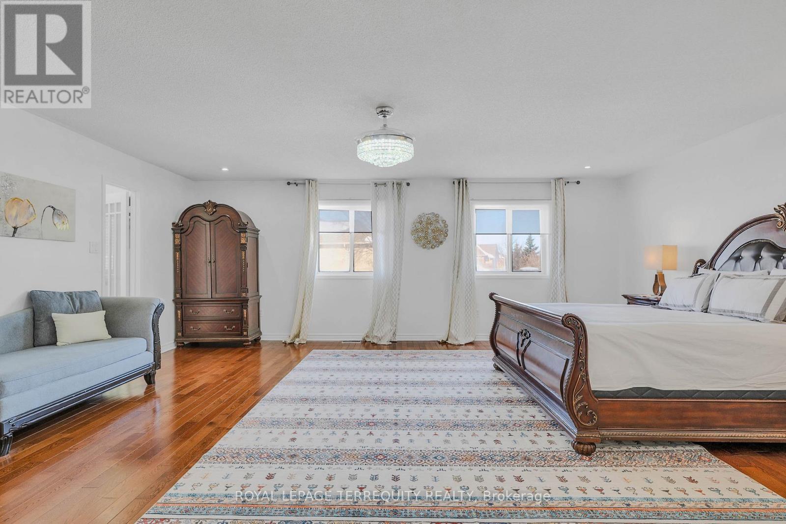 8 Shallimar Court, Brampton, Ontario  L6X 4N2 - Photo 17 - W12758728