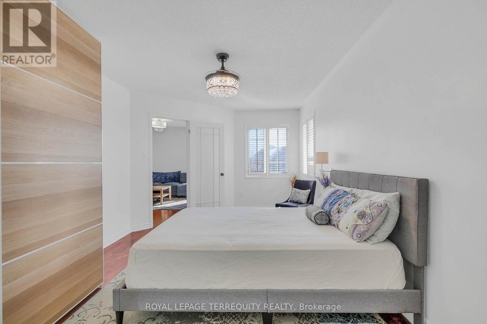 8 Shallimar Court, Brampton, Ontario  L6X 4N2 - Photo 25 - W12758728