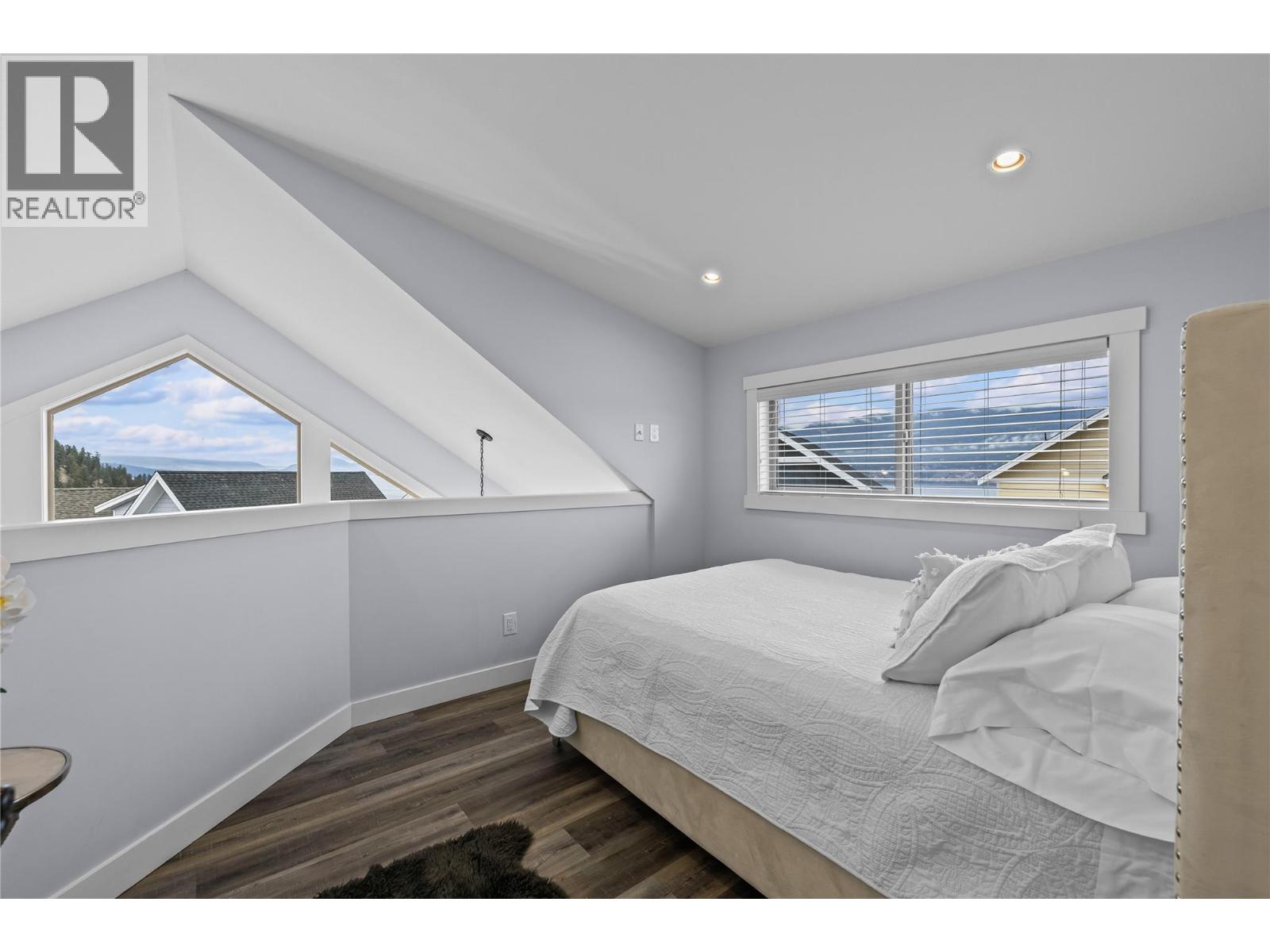 7013 Barcelona Drive Unit# 40, Kelowna, British Columbia  V1Z 3R8 - Photo 42 - 10374343