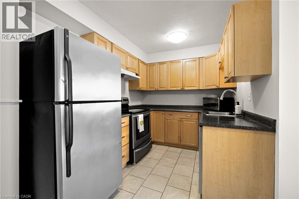 225 Harvard Place Unit# 1005, Waterloo, Ontario  N2J 4H4 - Photo 8 - 40803866