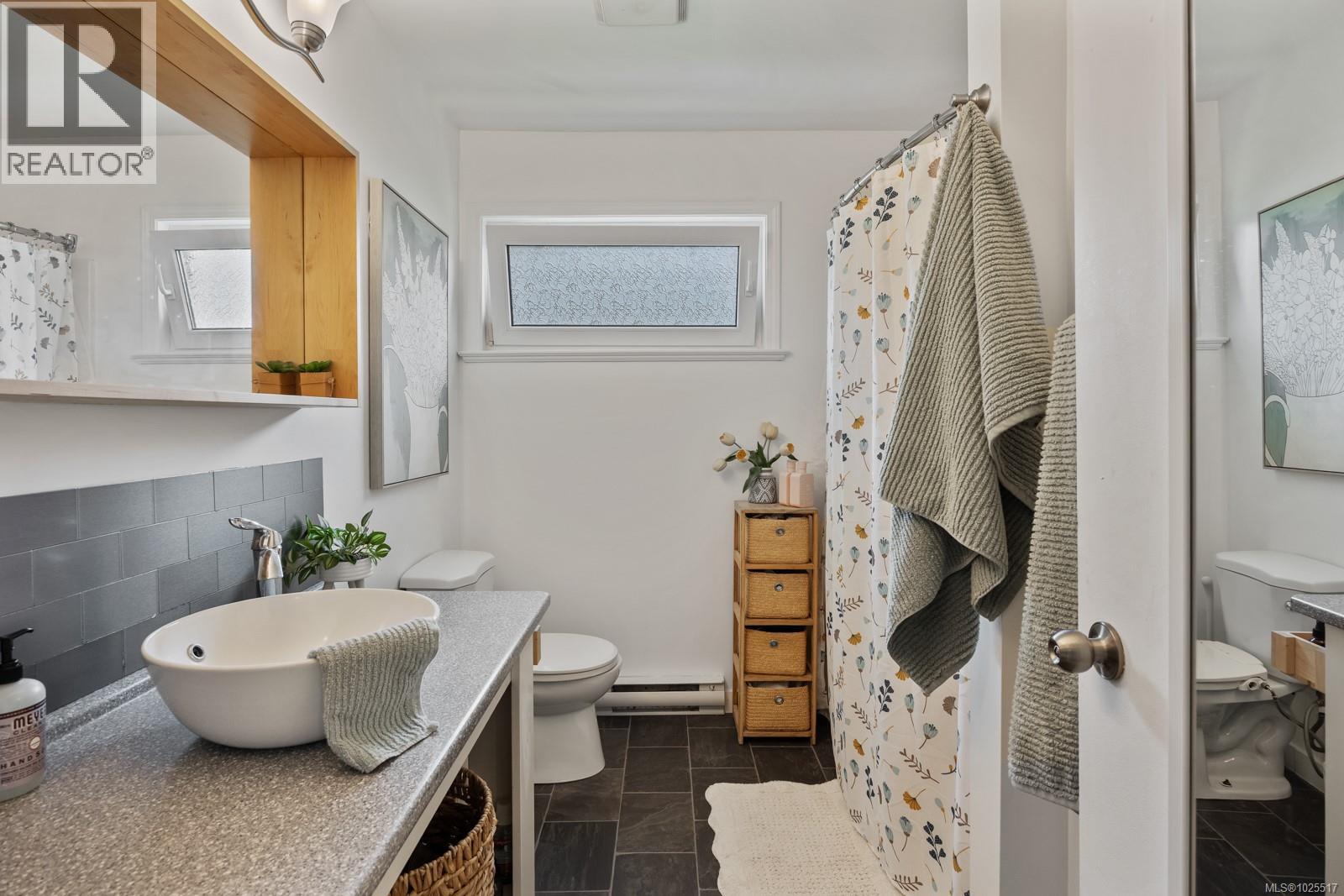 275 Centennial Dr, Courtenay, British Columbia  V9N 5R6 - Photo 18 - 1025517