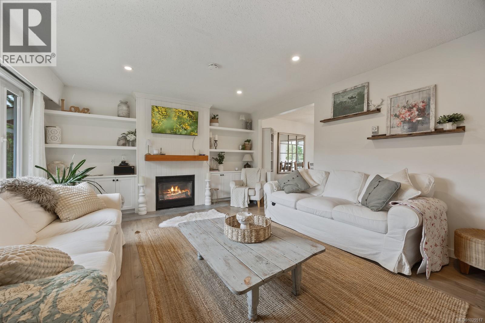 275 Centennial Dr, Courtenay, British Columbia  V9N 5R6 - Photo 5 - 1025517