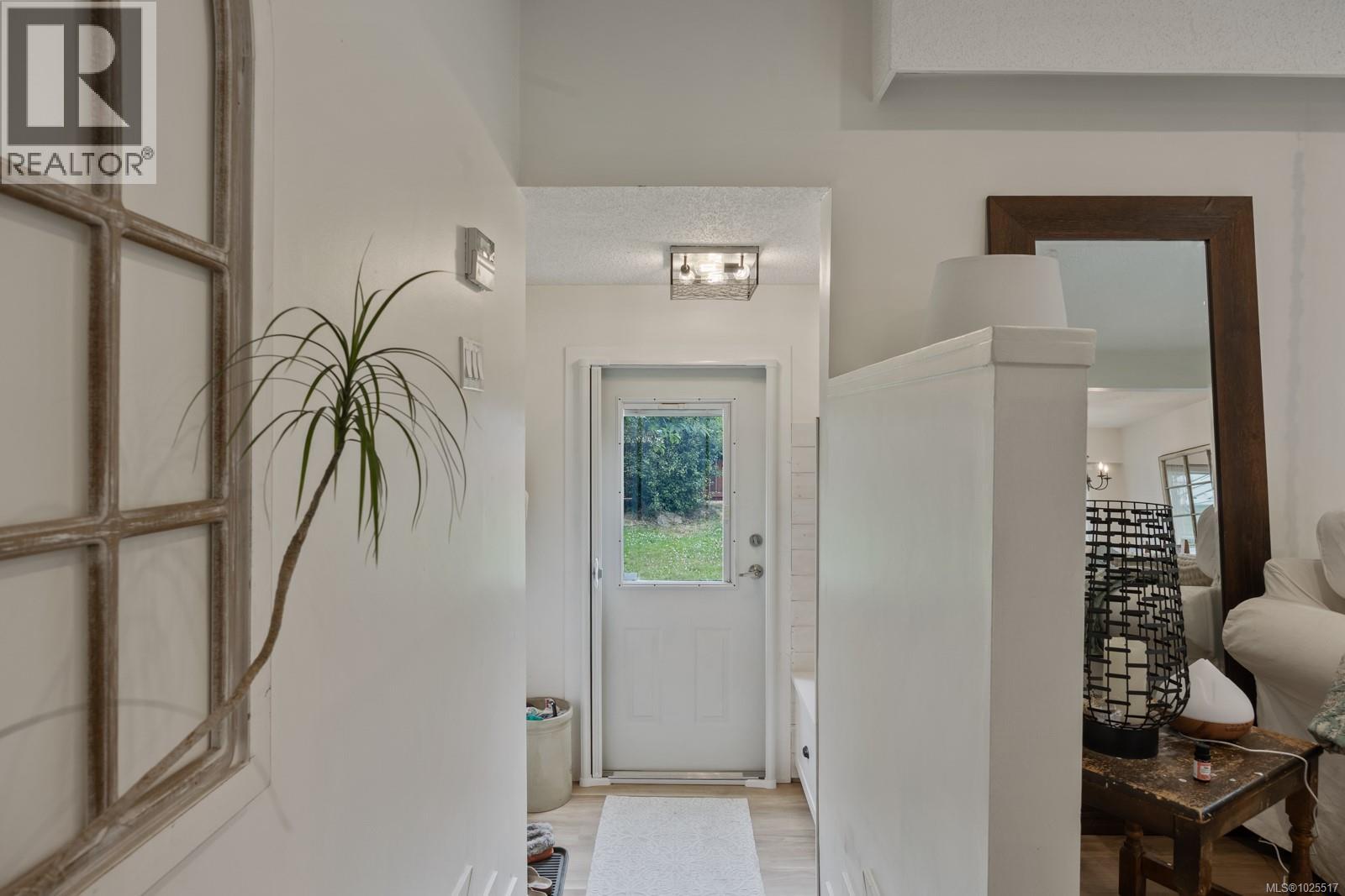 275 Centennial Dr, Courtenay, British Columbia  V9N 5R6 - Photo 16 - 1025517