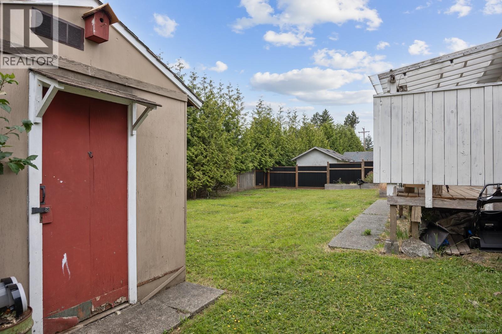 275 Centennial Dr, Courtenay, British Columbia  V9N 5R6 - Photo 28 - 1025517