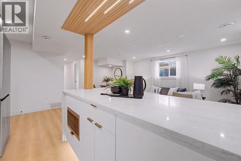 204 Martell Road Ne, Calgary, Alberta  T2A 2X1 - Photo 29 - A2282776