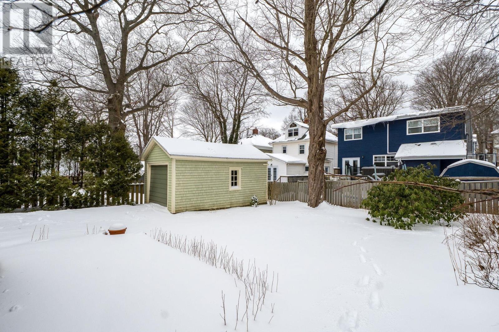 6303 Jubilee Road, Halifax, Nova Scotia  B3H 2G6 - Photo 11 - 202602189