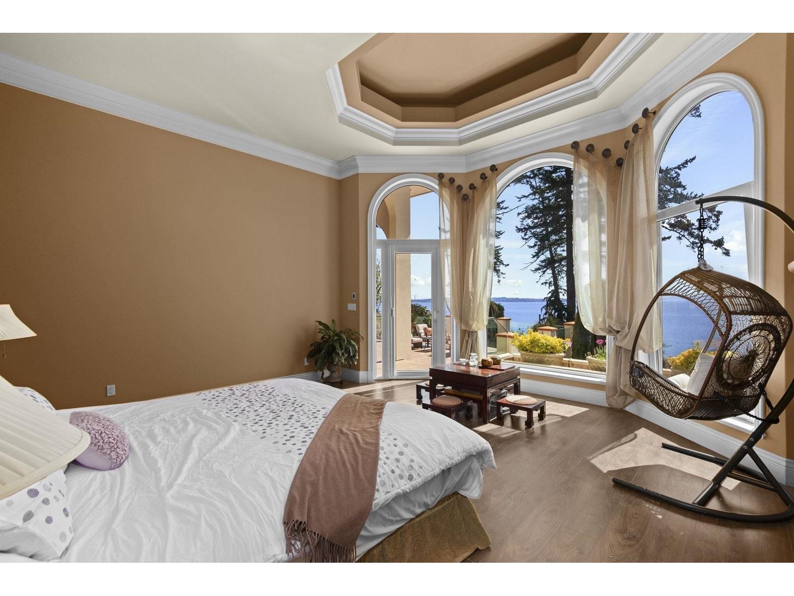 13464 13a Avenue, White Rock, British Columbia  V4A 1C4 - Photo 22 - R3087955