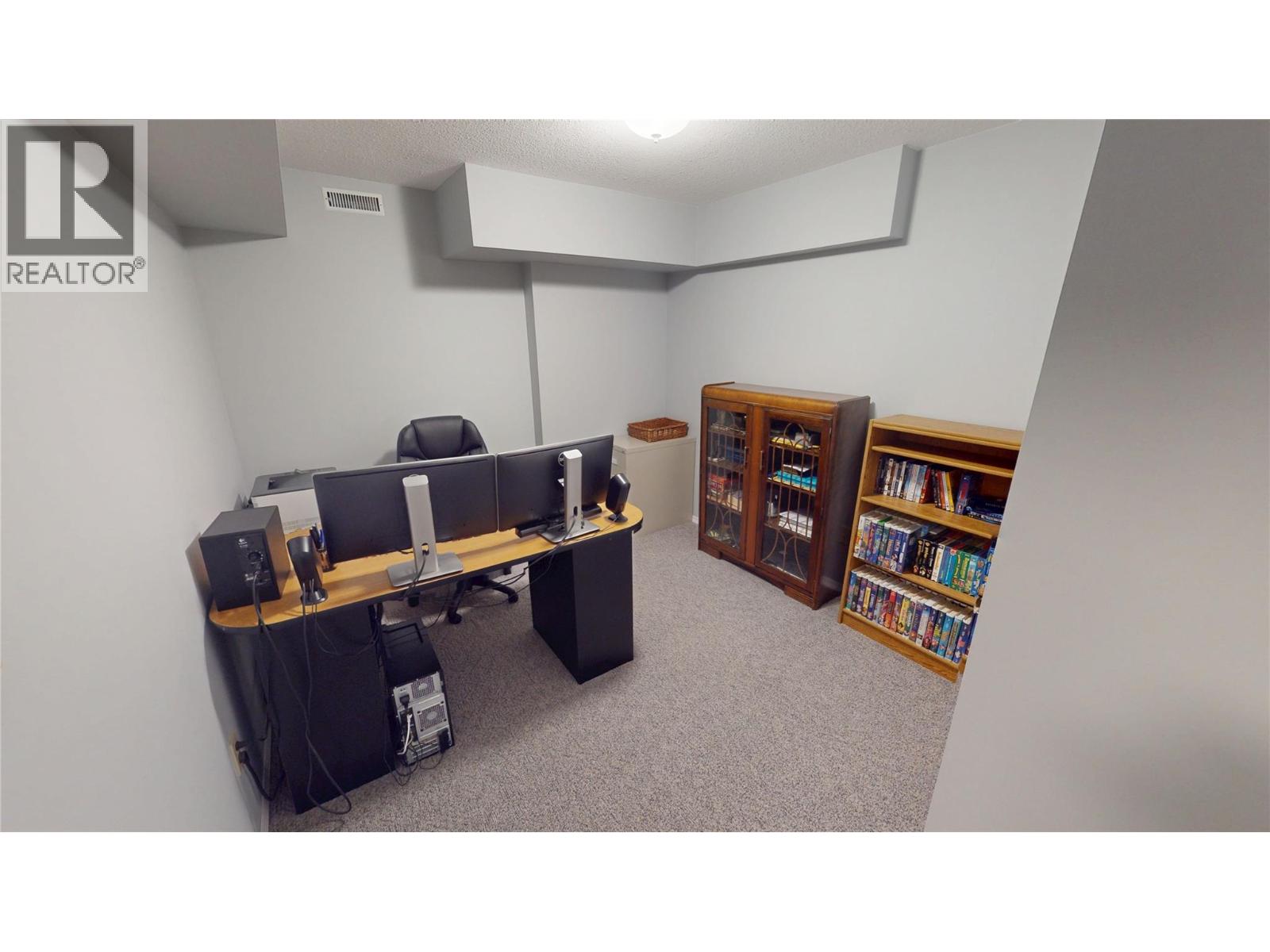 209 31st Avenue S, Cranbrook, British Columbia  V1C 5W5 - Photo 26 - 10375225