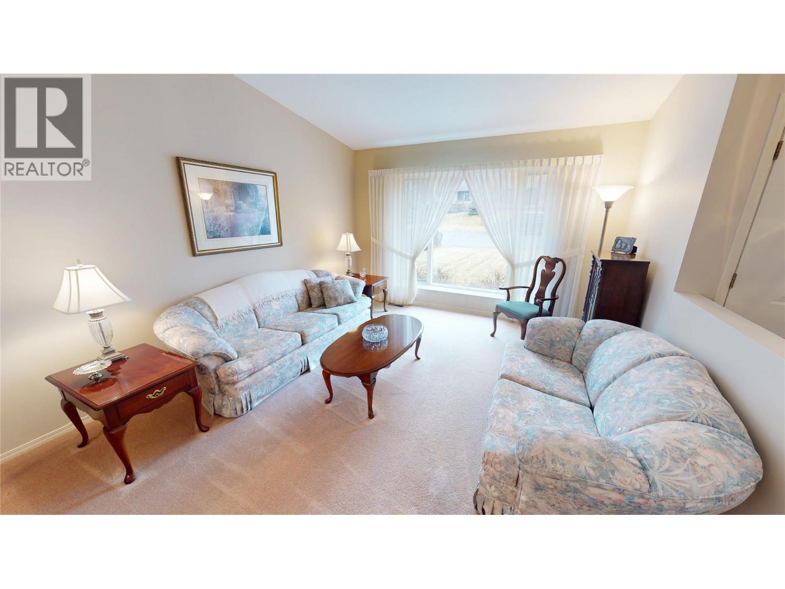 209 31st Avenue S, Cranbrook, British Columbia  V1C 5W5 - Photo 4 - 10375225