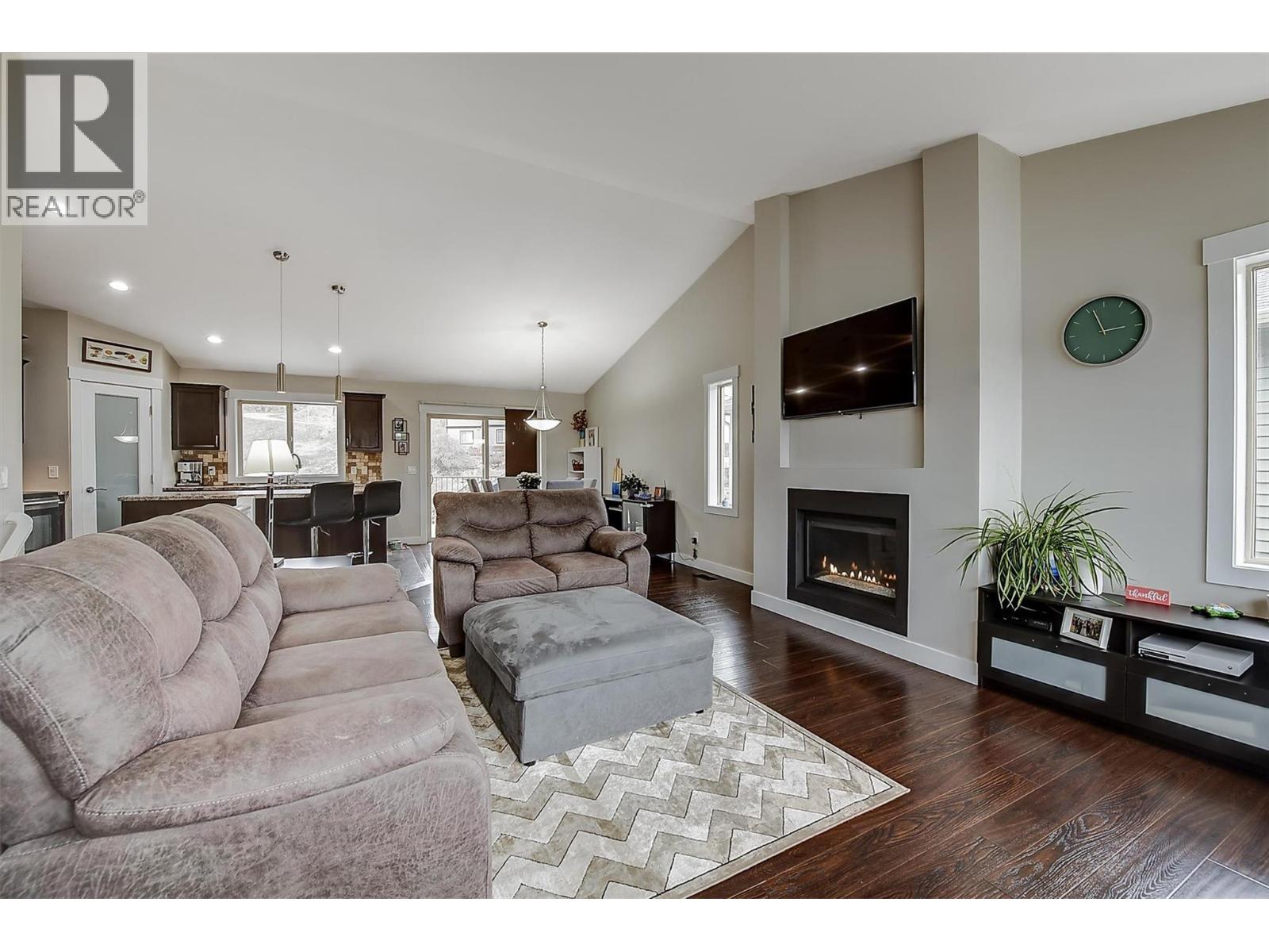 324 Arab Road, Kelowna, British Columbia  V1V 3A8 - Photo 5 - 10375095