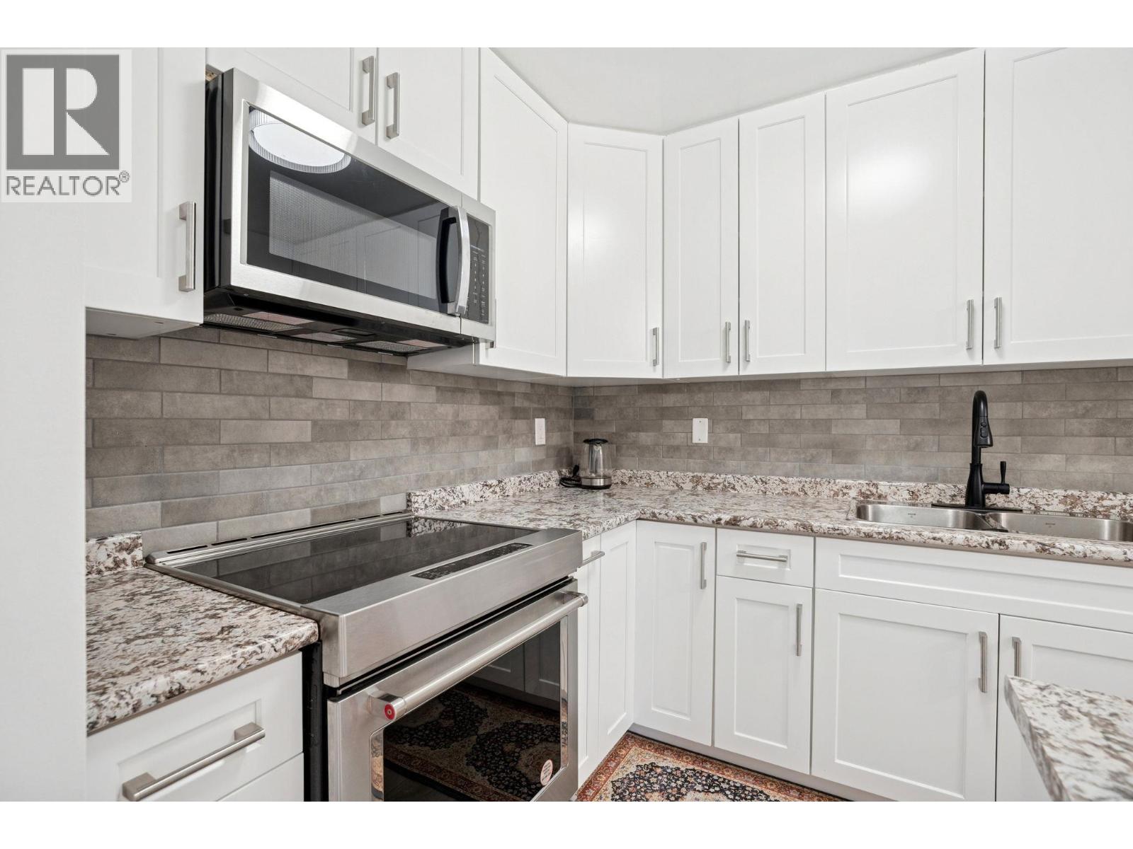 208 707 Hamilton Street, New Westminster, British Columbia  V3M 2M7 - Photo 12 - R3087900