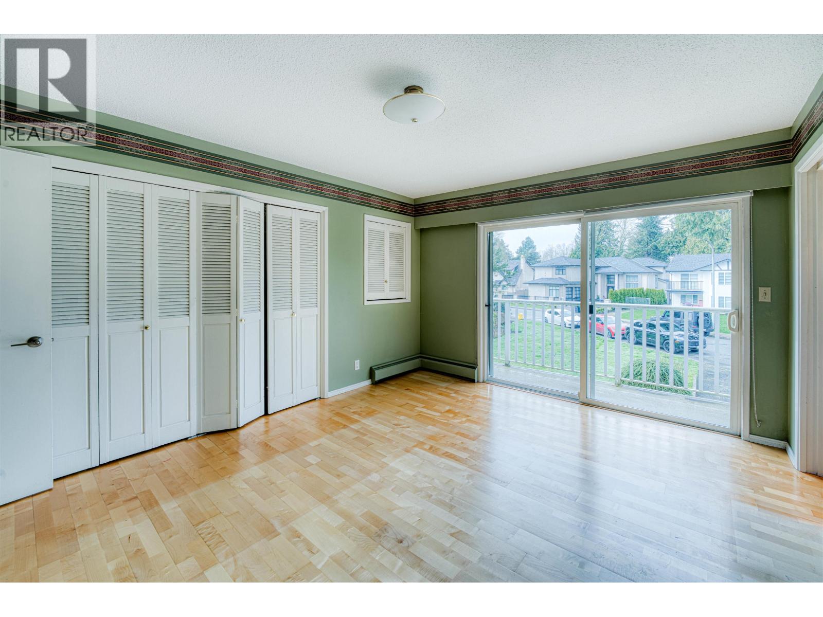 Listing Picture 16 of 24 : 3760 BARGEN DRIVE, Richmond / 烈治文 - 魯藝地產 Yvonne Lu Group - MLS Medallion Club Member