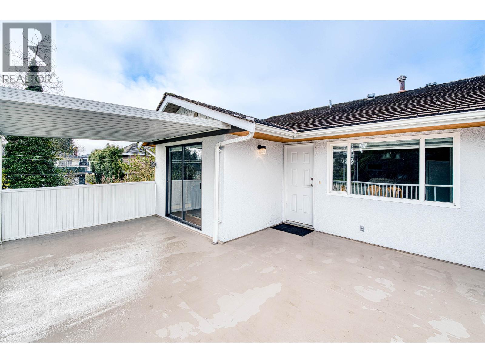 Listing Picture 23 of 24 : 3760 BARGEN DRIVE, Richmond / 烈治文 - 魯藝地產 Yvonne Lu Group - MLS Medallion Club Member