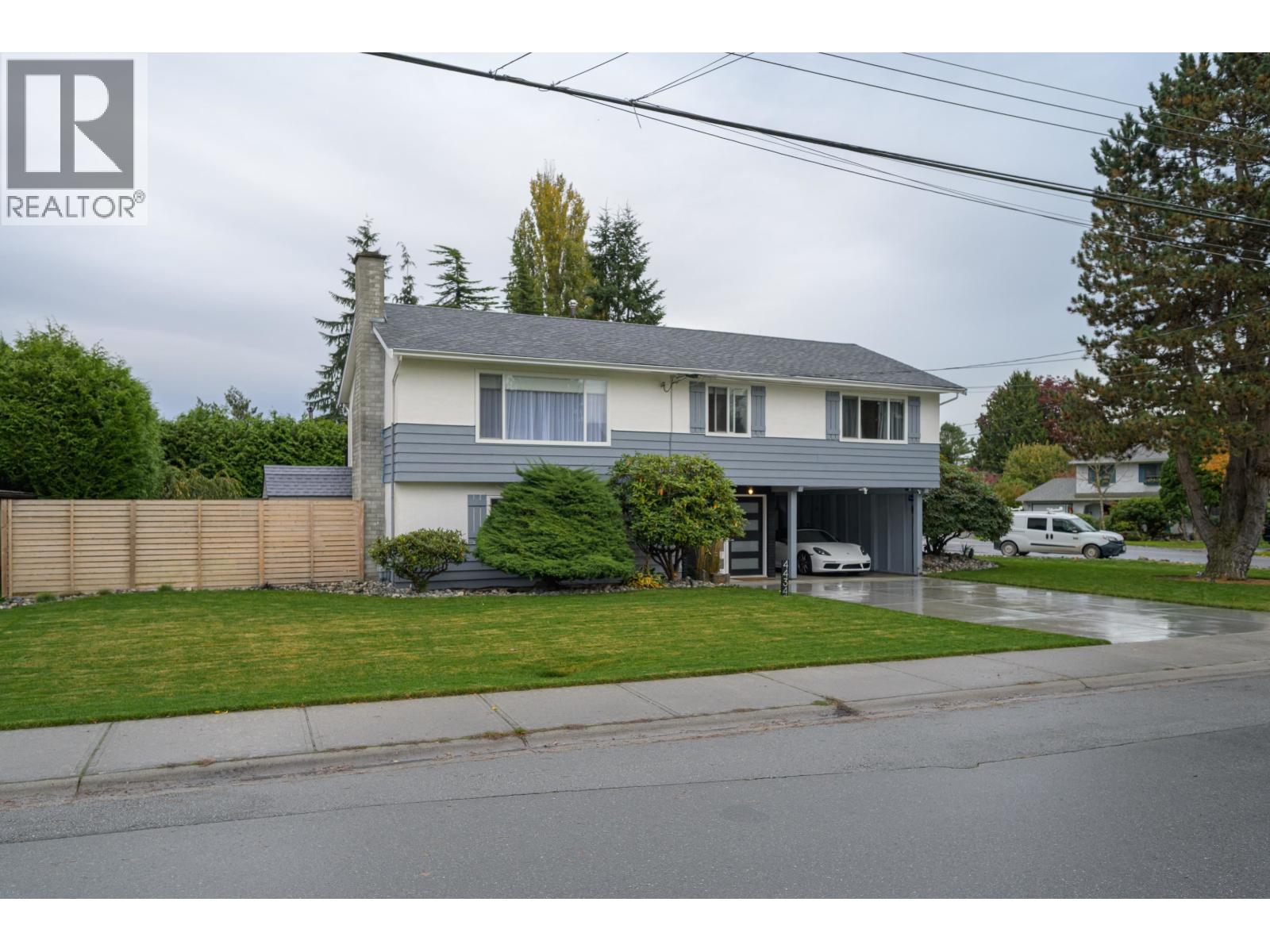 4434 52A STREET, Ladner, British Columbia