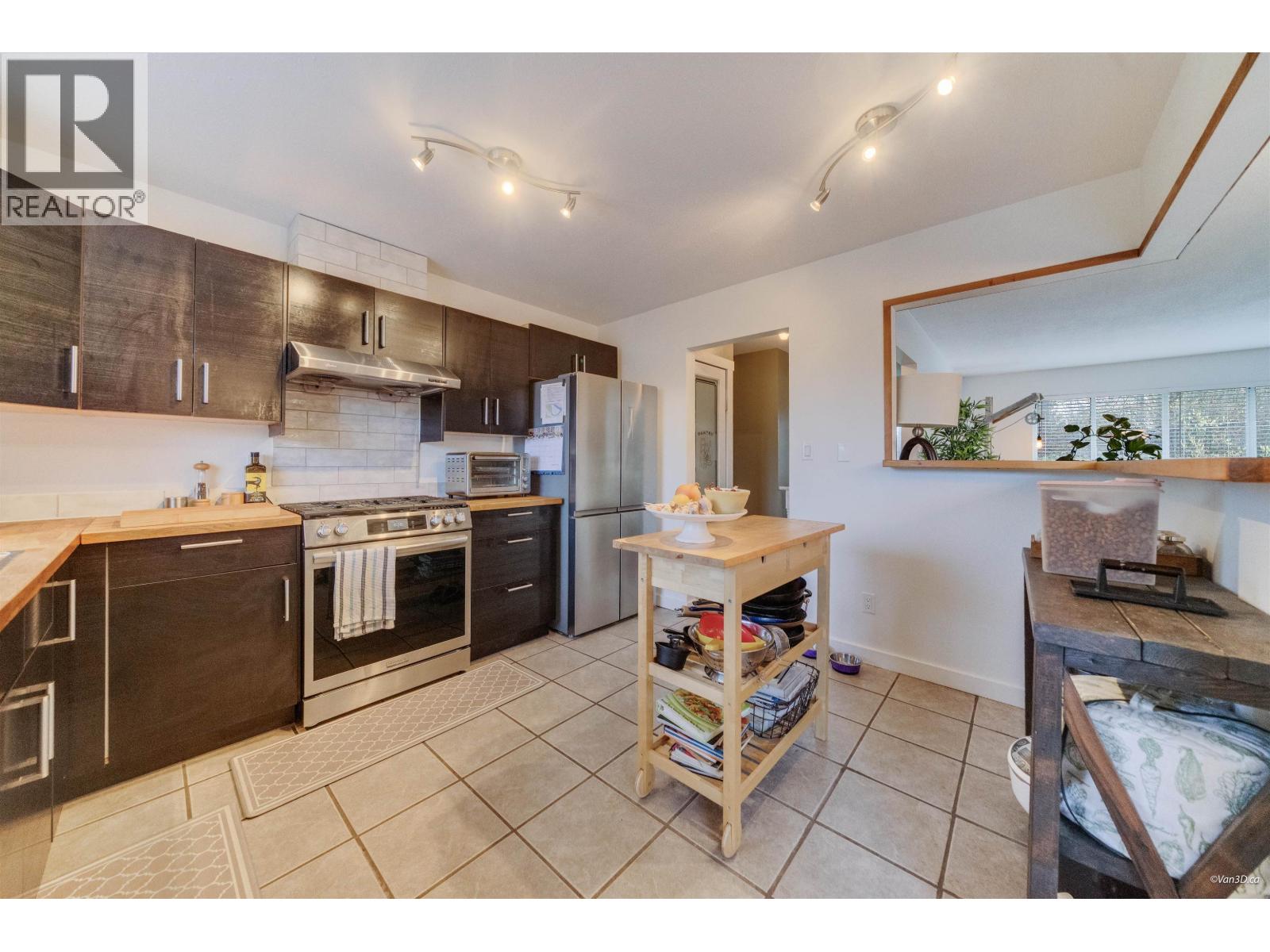 12515 227 Street, Maple Ridge, British Columbia  V2X 6K4 - Photo 8 - R3087895