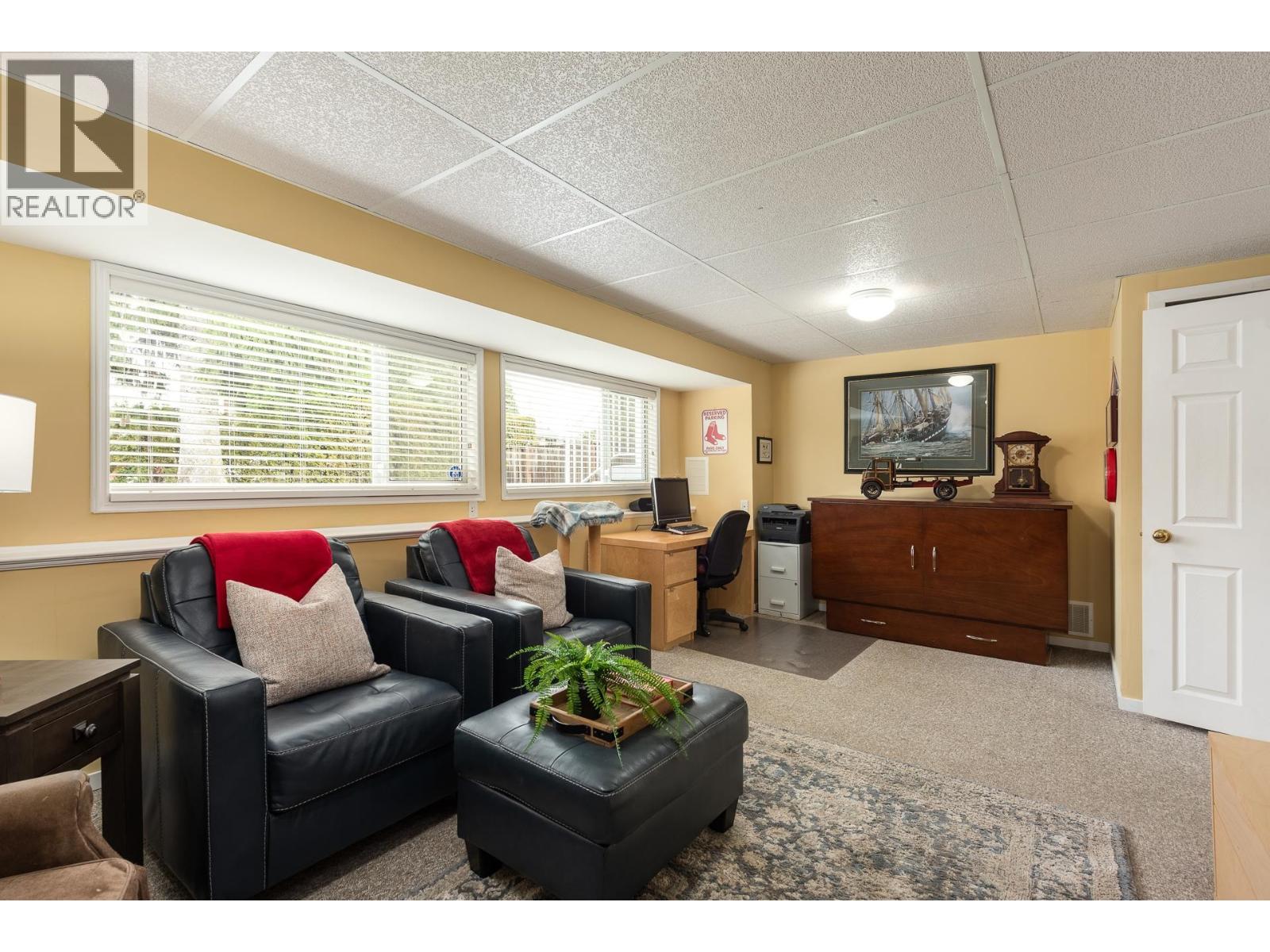 2070 Lyons Court, Coquitlam, British Columbia  V3J 3L7 - Photo 16 - R3087897