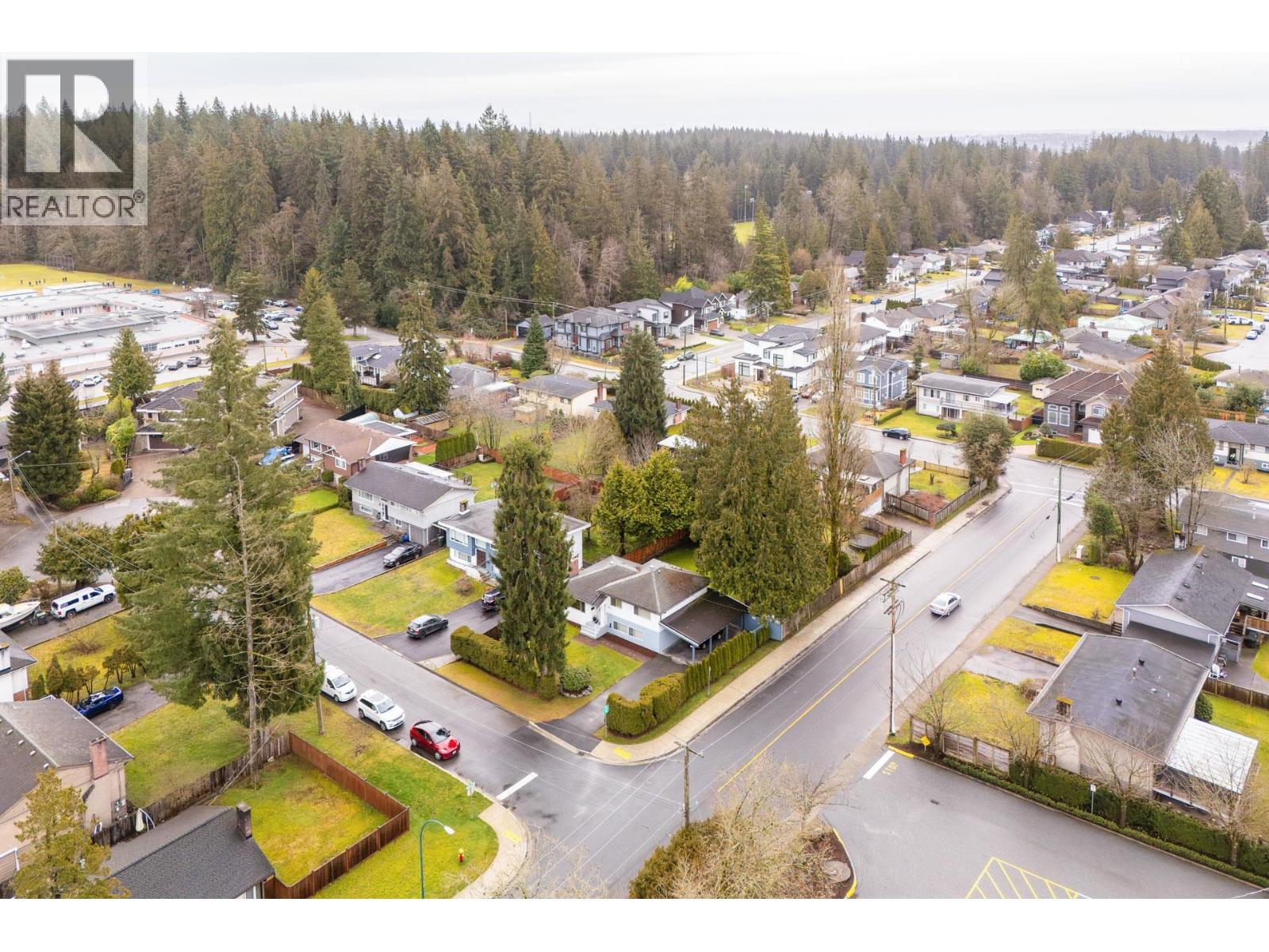 2070 Lyons Court, Coquitlam, British Columbia  V3J 3L7 - Photo 26 - R3087897