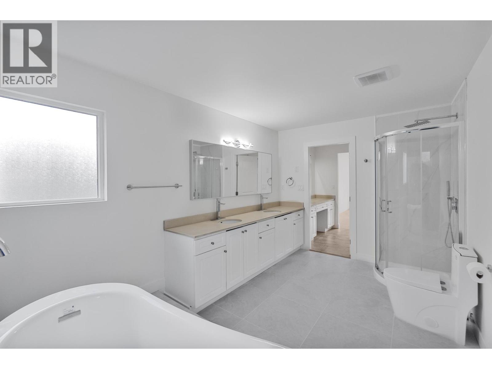 6998 Fielding Court, Burnaby, British Columbia  V5A 1Y5 - Photo 16 - R3087921