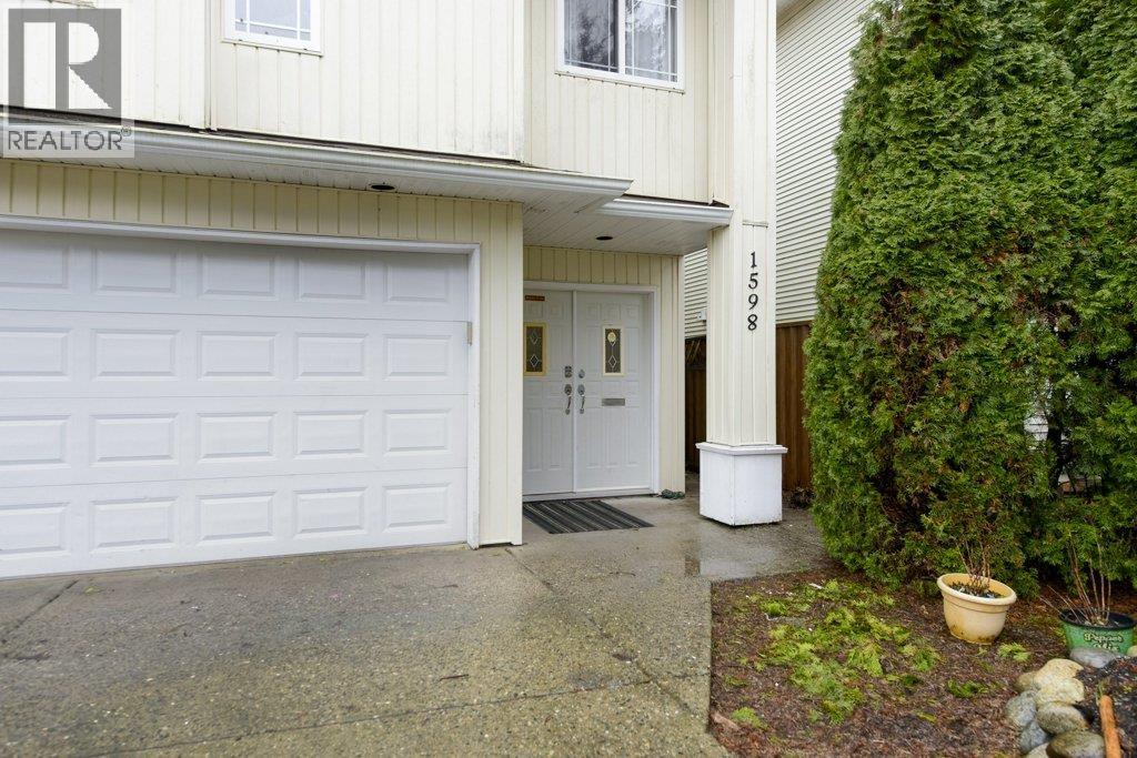 1598 Manning Avenue, Port Coquitlam, British Columbia  V3B 1K5 - Photo 3 - R3087925