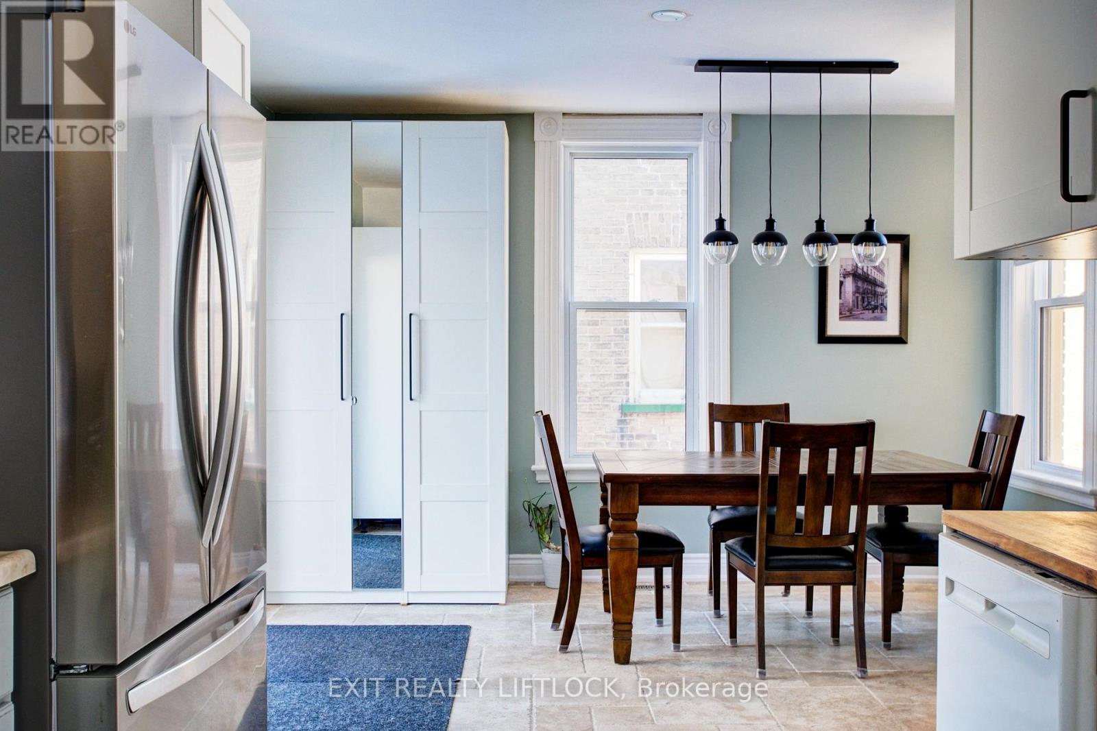 558 Chamberlain Street, Peterborough, Ontario  K9J 4L5 - Photo 10 - X12772612