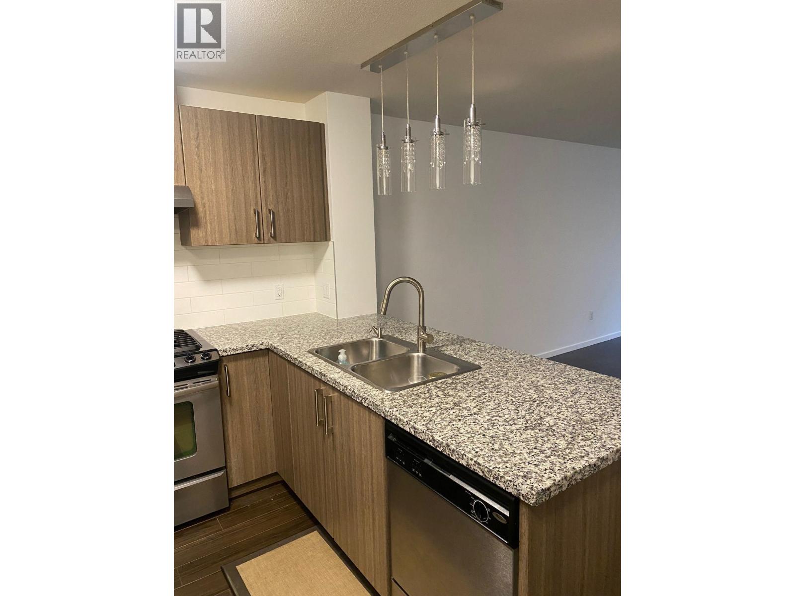 201 3156 Dayanee Springs Boulevard, Vancouver, British Columbia  V3E 0B7 - Photo 7 - R3087943