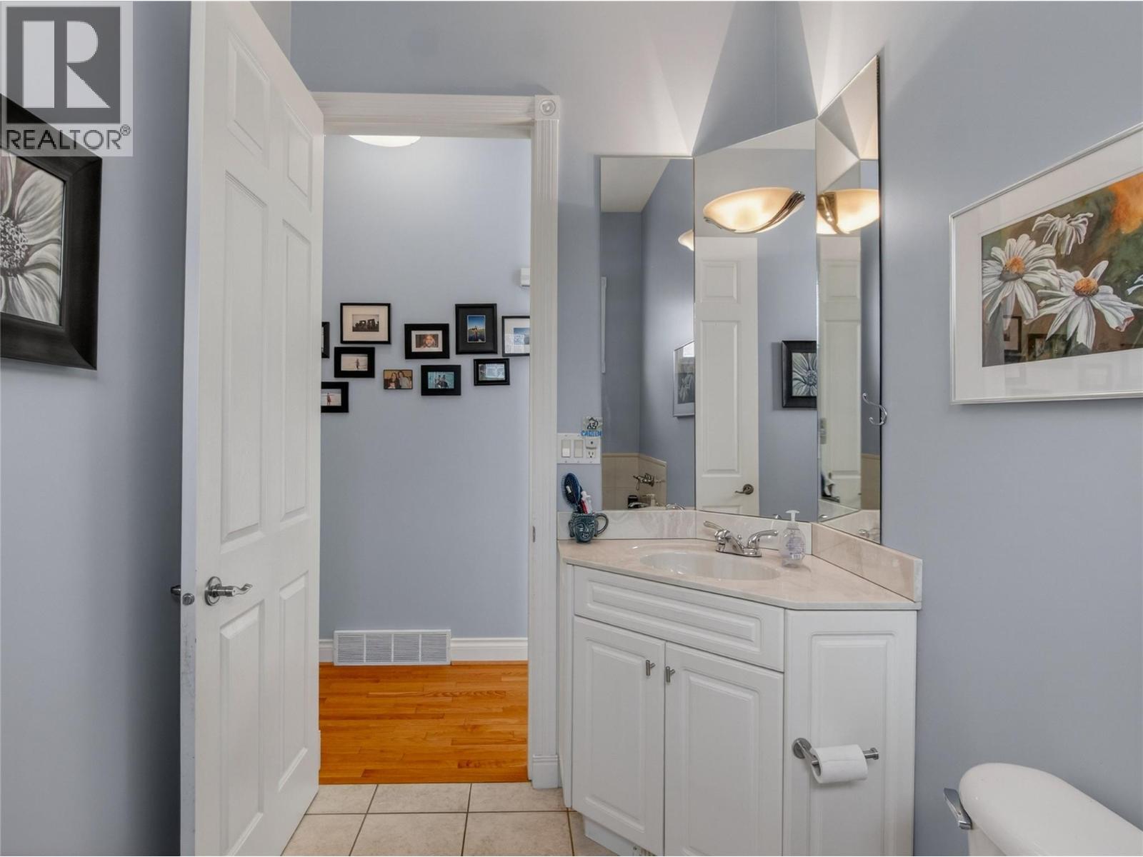 3980 Finnerty Road Penticton Photo 38