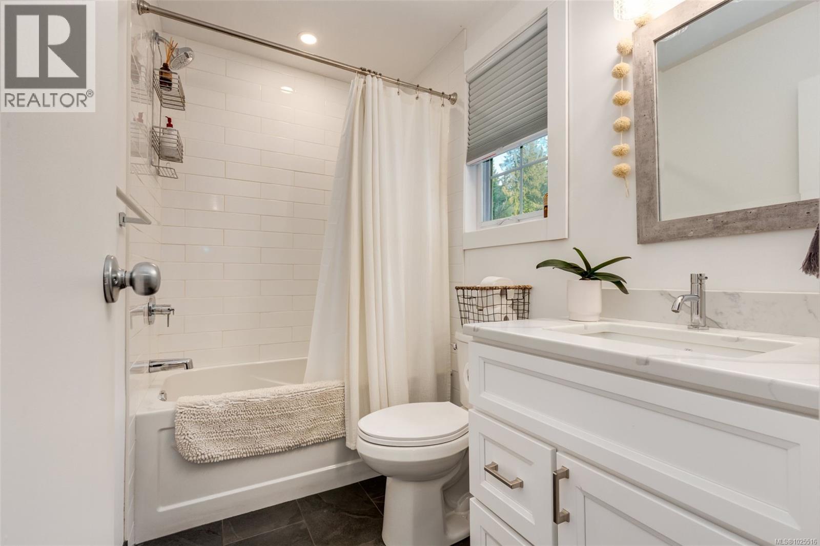 7902 Lantzville Rd, Lantzville, British Columbia  V0N 1B0 - Photo 37 - 1025516