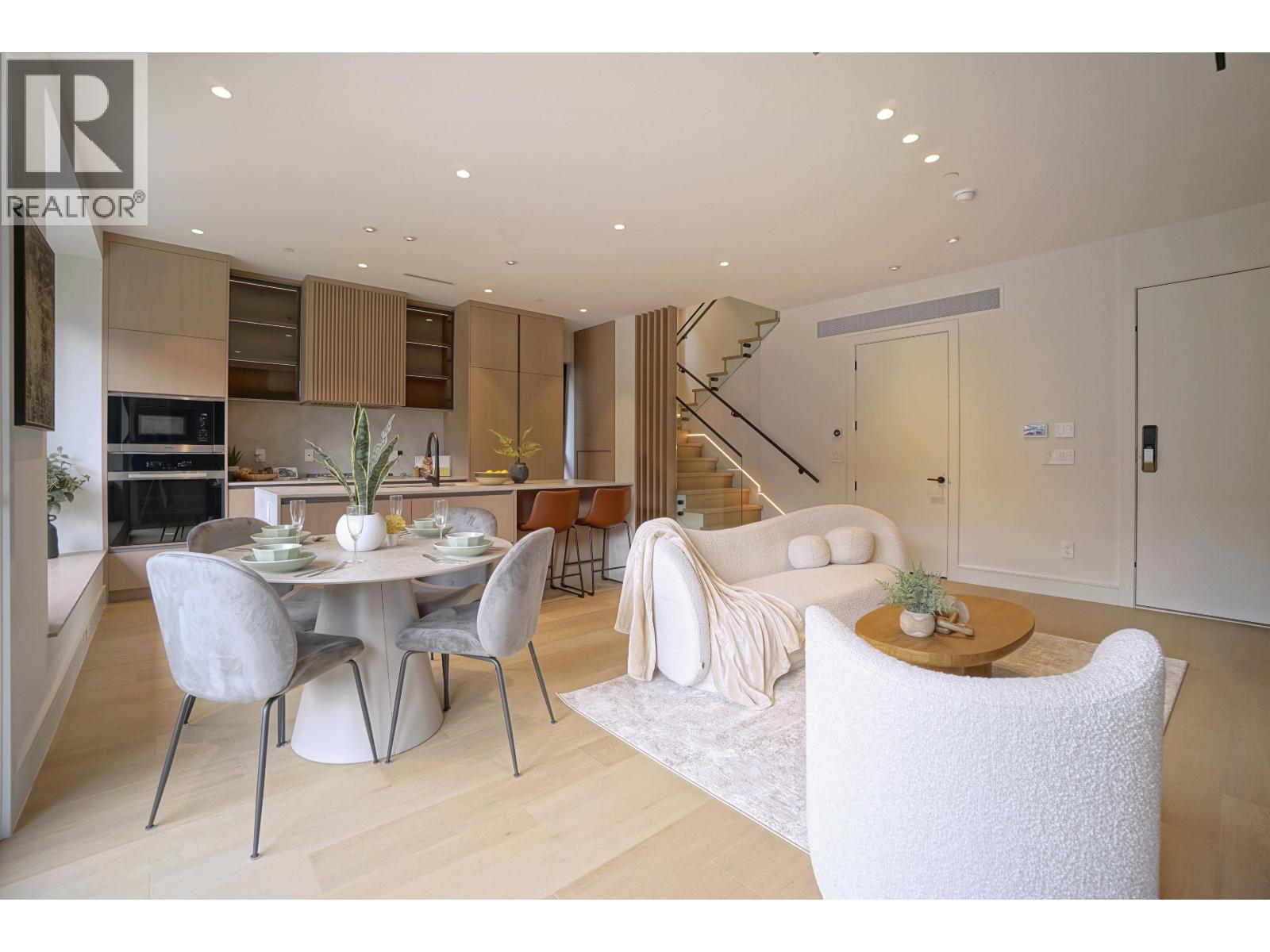 2 3460 W 14th Avenue, Vancouver, British Columbia  V6R 2W1 - Photo 11 - R3087842