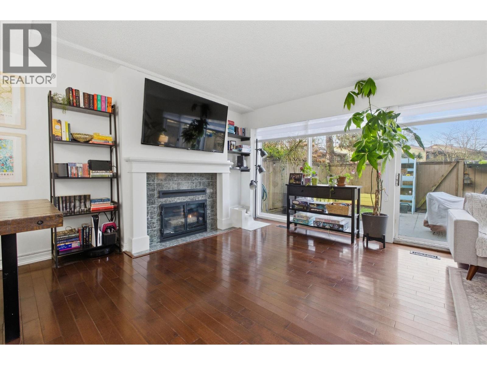 2969 Mira Place, Burnaby, British Columbia  V3J 1B7 - Photo 3 - R3087883