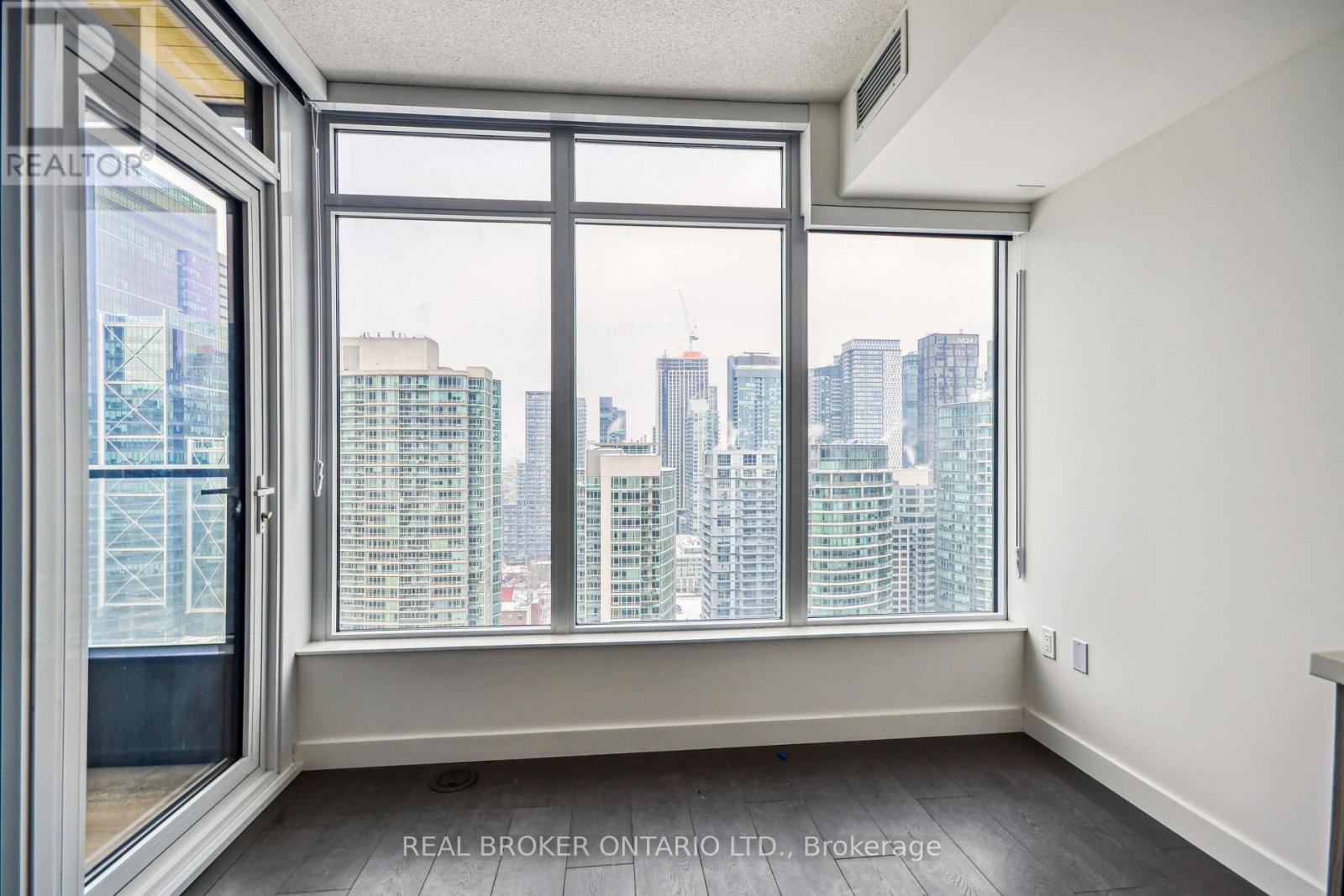 3001 - 1 Concord Cityplace Way, Toronto, Ontario  M5V 0X3 - Photo 10 - C12772620