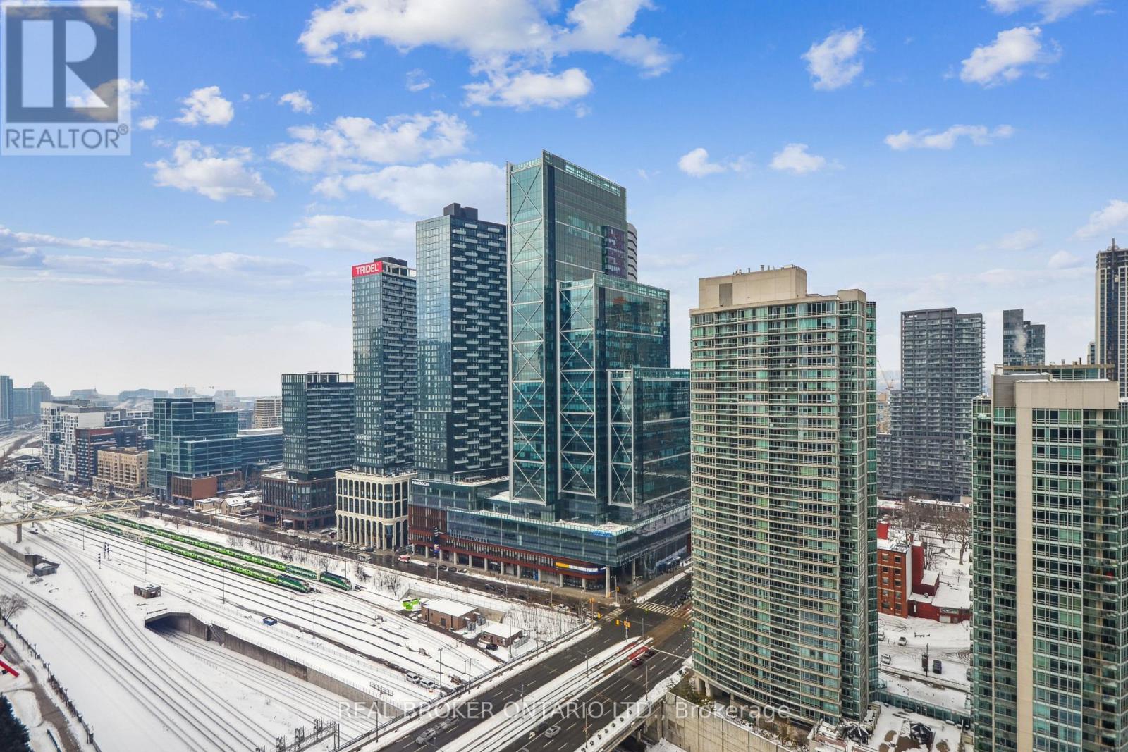 3001 - 1 Concord Cityplace Way, Toronto, Ontario  M5V 0X3 - Photo 8 - C12772620