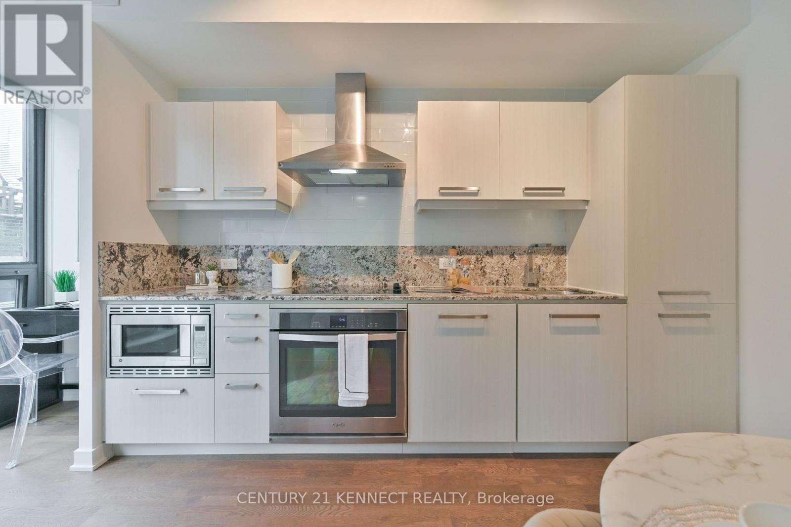 607 - 15 Beverley Street, Toronto, Ontario  M5T 0B3 - Photo 16 - C12772640