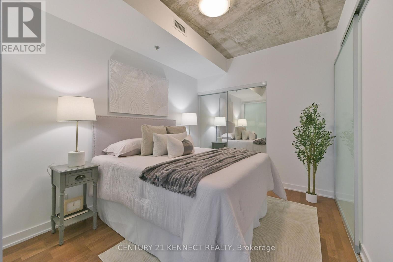 607 - 15 Beverley Street, Toronto, Ontario  M5T 0B3 - Photo 20 - C12772640