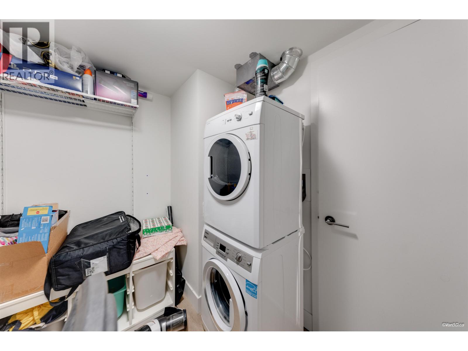 Listing Picture 17 of 23 : 1507 1788 COLUMBIA STREET, Vancouver / 溫哥華 - 魯藝地產 Yvonne Lu Group - MLS Medallion Club Member