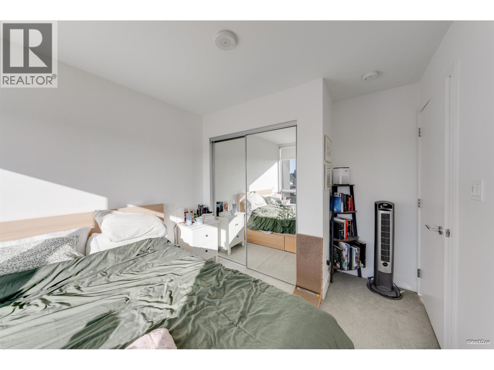 Listing Picture 10 of 23 : 1507 1788 COLUMBIA STREET, Vancouver / 溫哥華 - 魯藝地產 Yvonne Lu Group - MLS Medallion Club Member