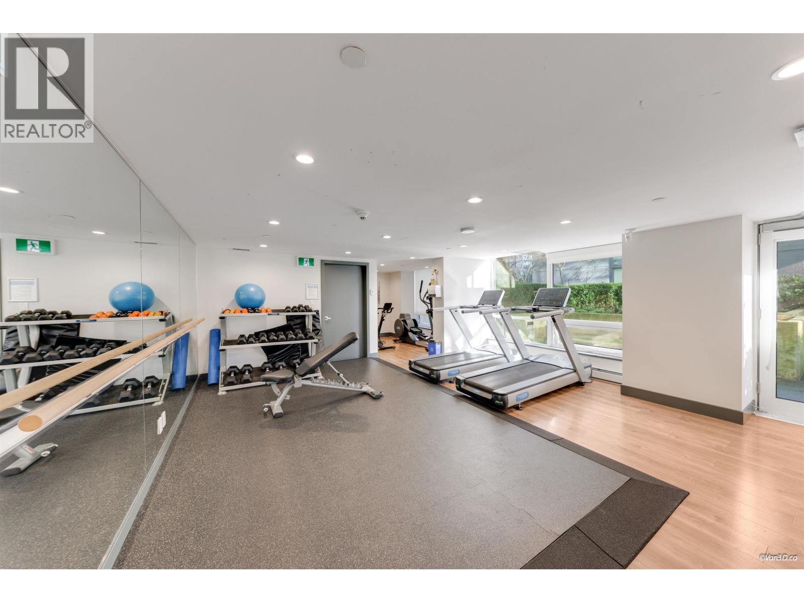 Listing Picture 20 of 23 : 1507 1788 COLUMBIA STREET, Vancouver / 溫哥華 - 魯藝地產 Yvonne Lu Group - MLS Medallion Club Member