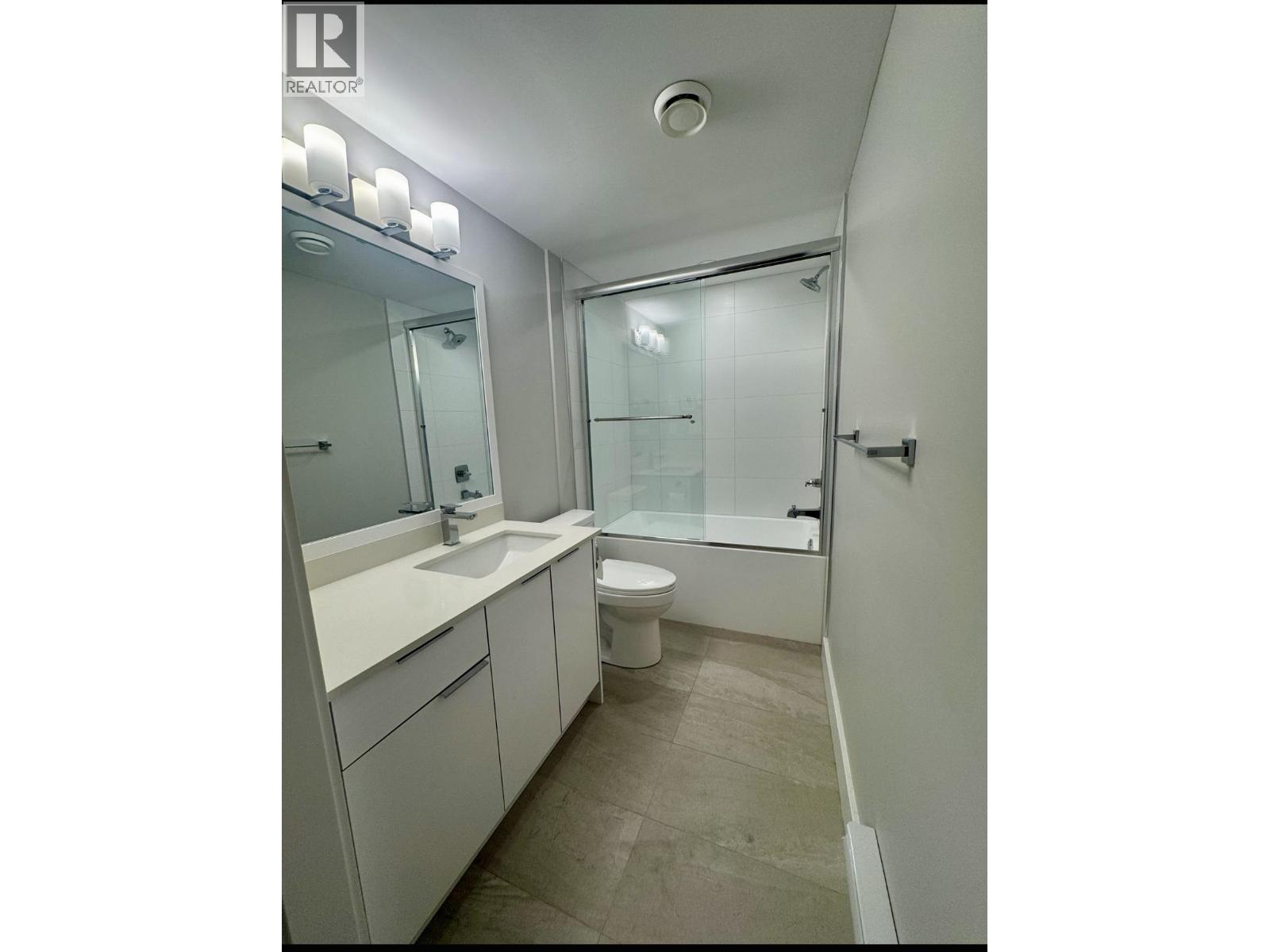 302 3050 Kingsway Road, Vancouver, British Columbia  V5R 5J7 - Photo 9 - R3065656