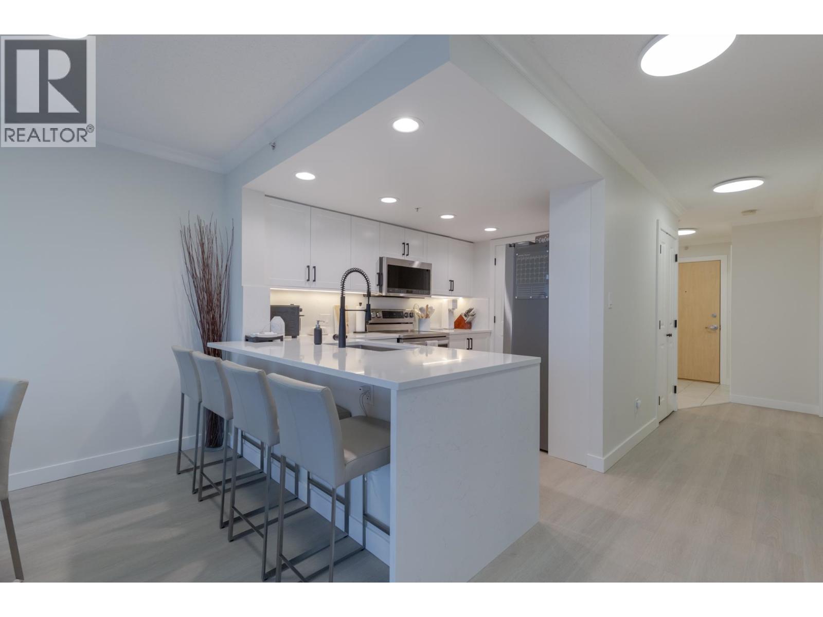 1205 290 Newport Drive, Port Moody, British Columbia  V3H 5N2 - Photo 6 - R3085795