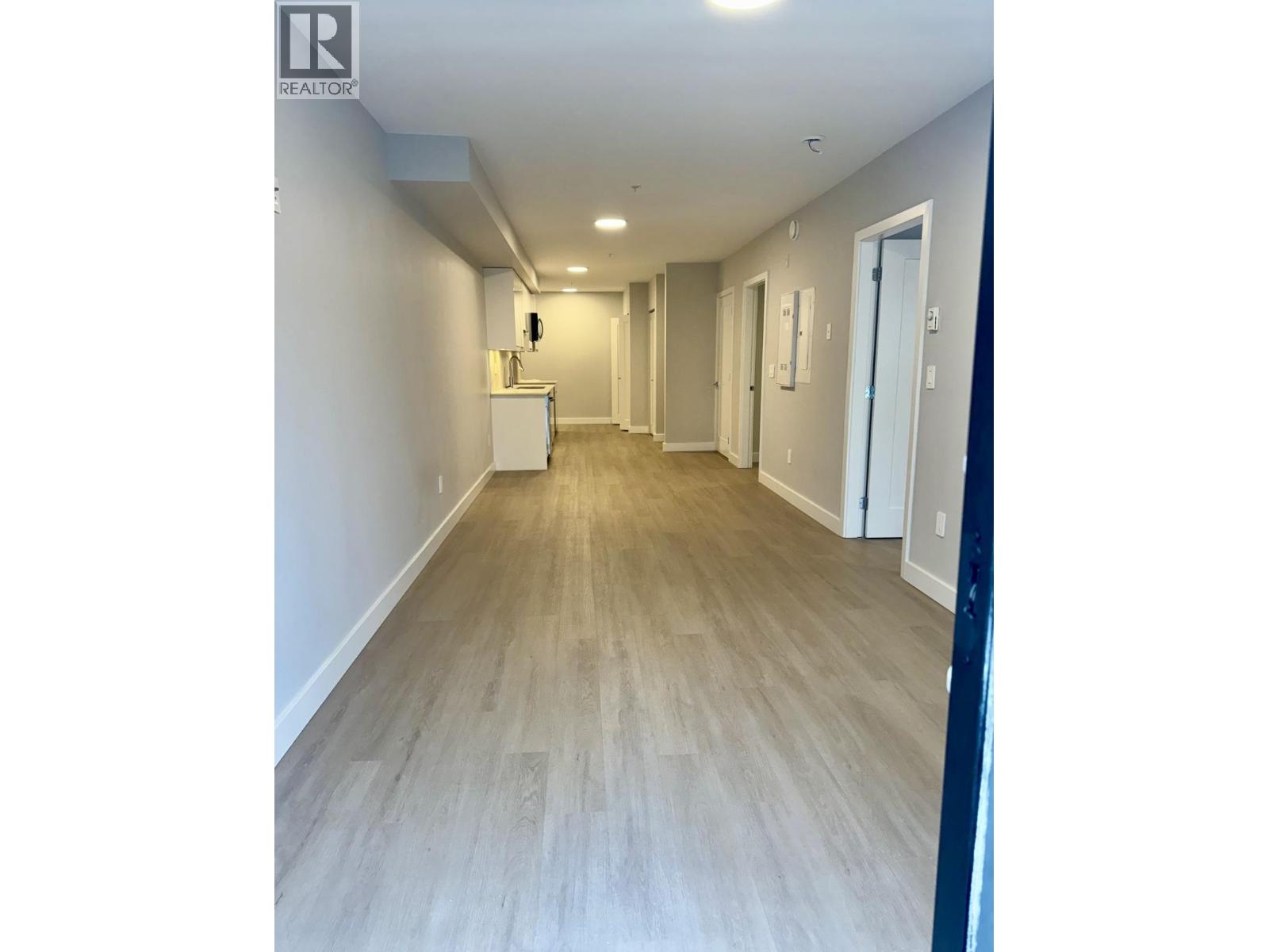 302 3050 Kingsway Road, Vancouver, British Columbia  V5R 5J7 - Photo 7 - R3065656