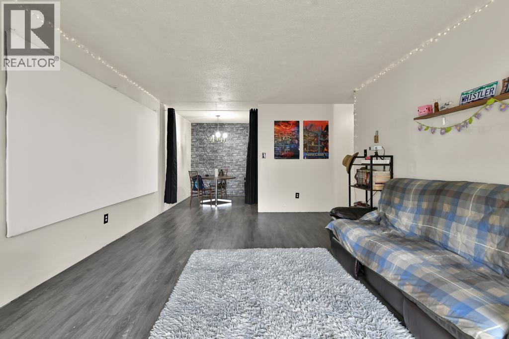 109 3883 Laurel Street, Burnaby, British Columbia  V5G 4M8 - Photo 9 - R3086704