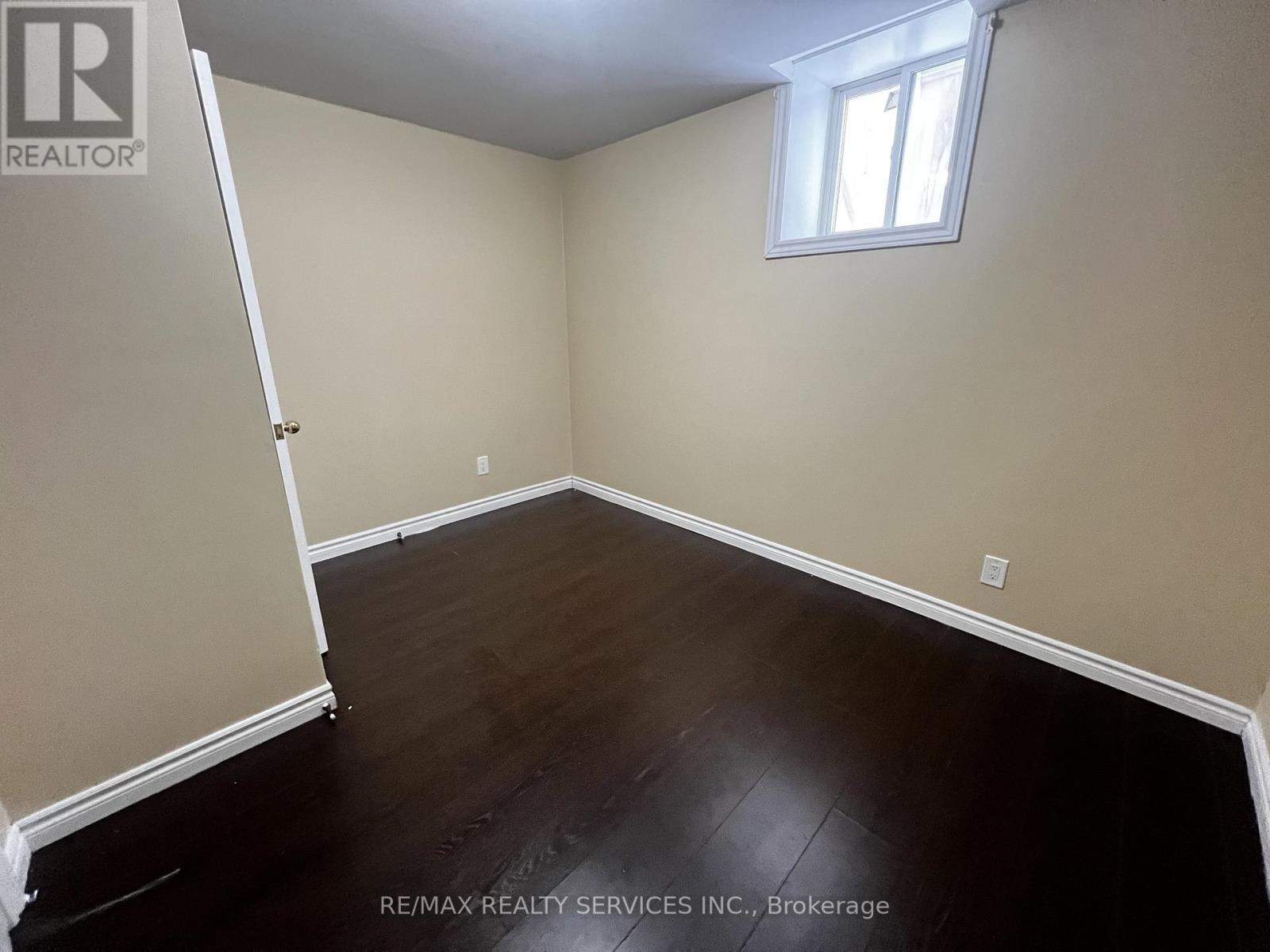 7 Glengowan Street, Whitby, Ontario  L1R 0K8 - Photo 14 - E12772660